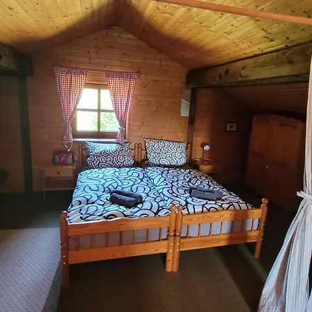 Waldferienhaus 98 Im Bayerischen Waldferiendorf I 3 Schlafzimmer I Lagerfeuerplatz Сasa de vacaciones